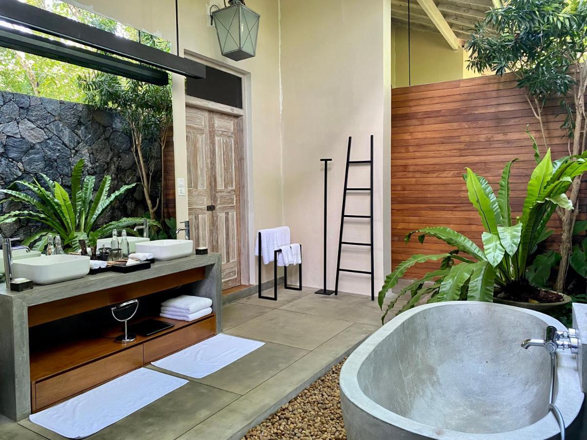 Haritha Villas & Spa Hikkaduwa Exteriör bild