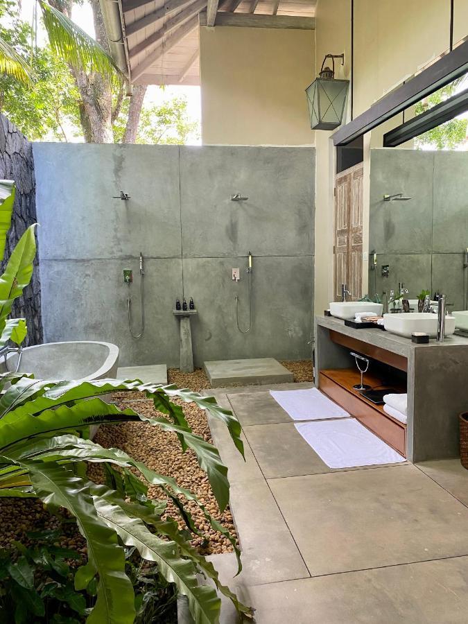 Haritha Villas & Spa Hikkaduwa Exteriör bild